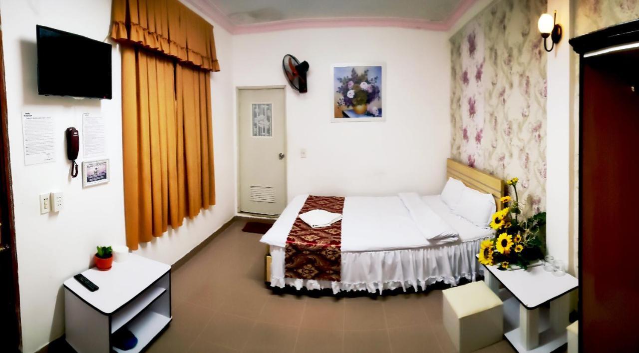 Hoang Uyen Hotel Dalat Exterior foto